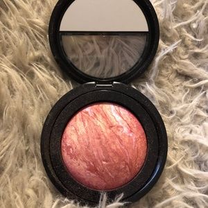 Laura Geller Baked Blush-N-Brighten-"Tropic Hues"